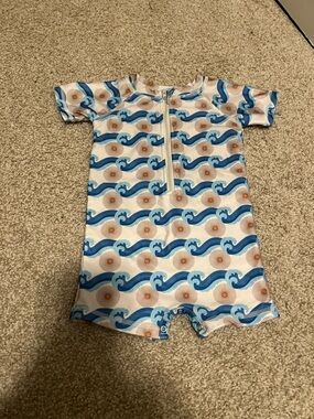 Kate Quinn swim romper 18-24